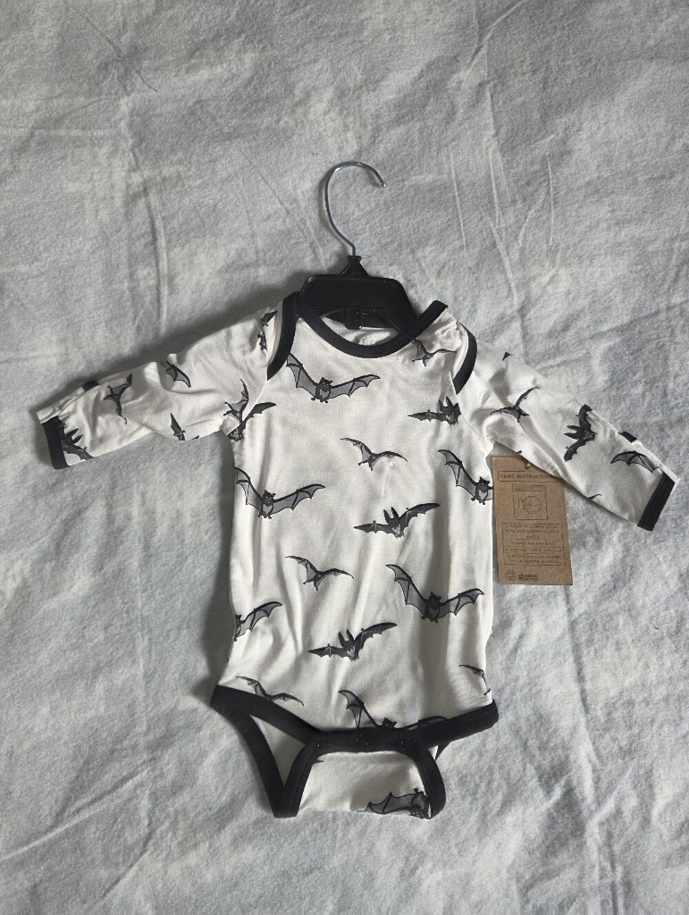 New Kyte Baby Bat Long-sleeve Bodysuit Onsie 0-3M